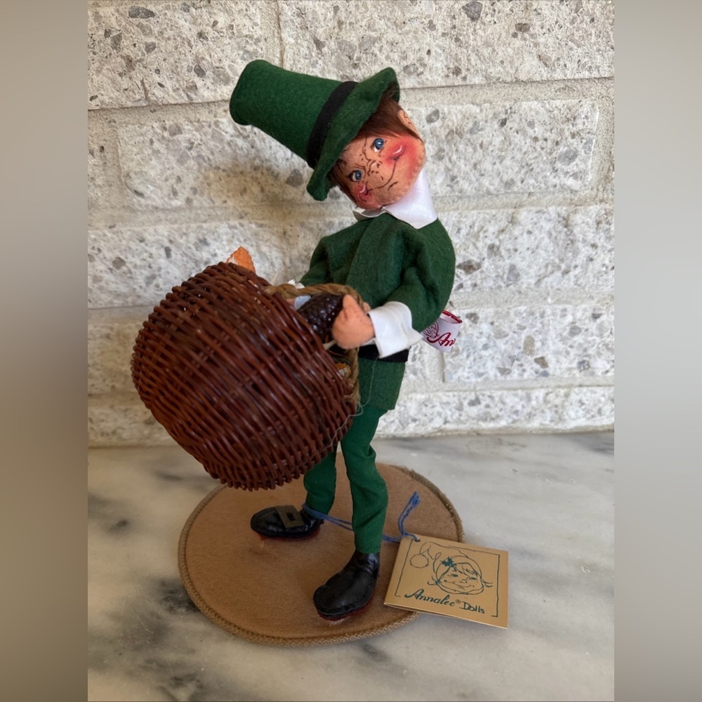 Vintage 1991 Annalee 10” Thanksgiving Doll